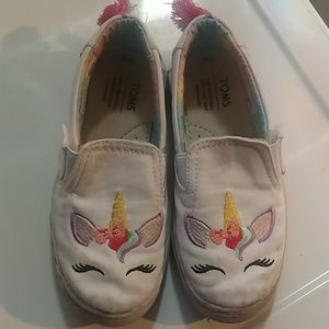 Unicorn TOMS